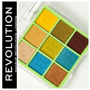 Makeup Revolution Neon Heat Eyeshadow Palette
